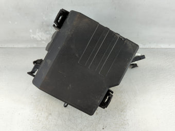compare product 2019-2020 Hyundai Santa Fe Fusebox Fuse Box Panel Relay Module P/N:91956-S2021 Fits Fits 2019 2020 OEM Used Auto Parts