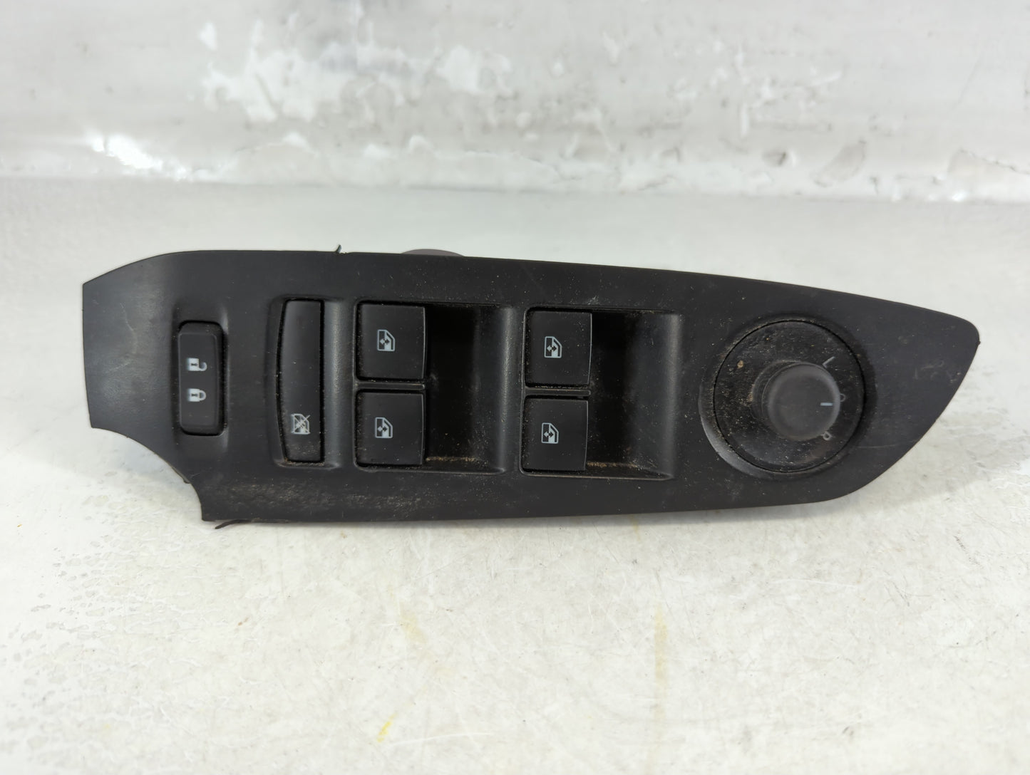 2017-2021 Chevrolet Trax Master Power Window Switch Replacement Driver Side Left P/N:13408454 Fits Fits 2017 2018 2019 2020 2021 OEM Used Auto Parts - Oemusedautoparts1.com