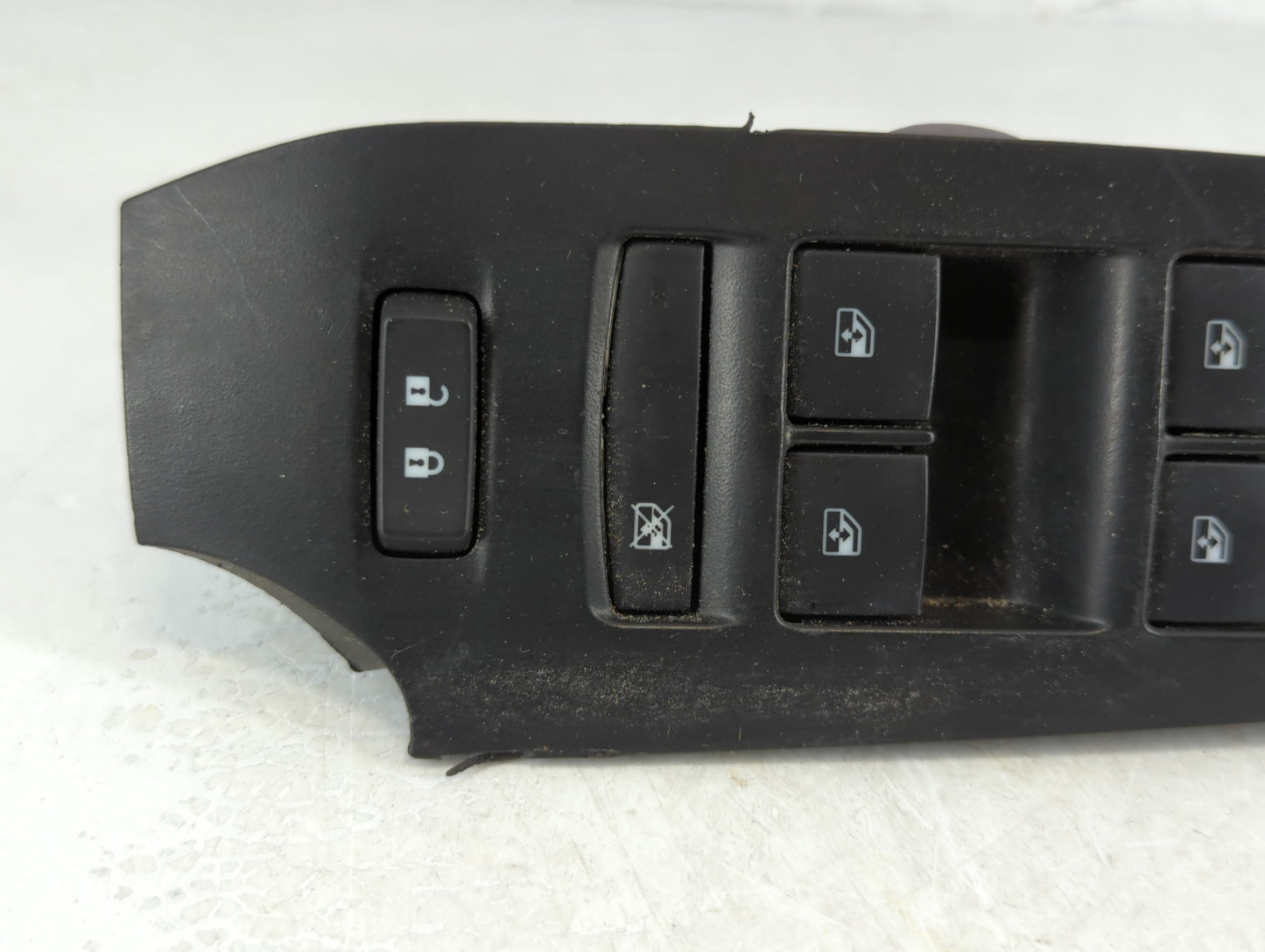 2017-2021 Chevrolet Trax Master Power Window Switch Replacement Driver Side Left P/N:13408454 Fits Fits 2017 2018 2019 2020 2021 OEM Used Auto Parts - Oemusedautoparts1.com