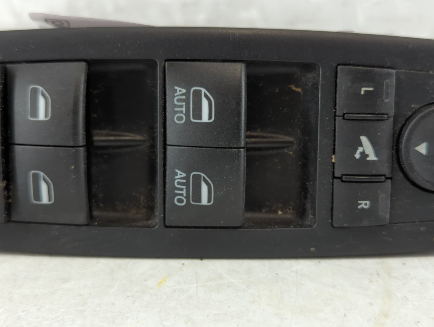 2012-2016 Chrysler Town & Country Master Power Window Switch Replacement Driver Side Left P/N:68110872AA Fits OEM Used Auto Parts - Oemusedautoparts1.com