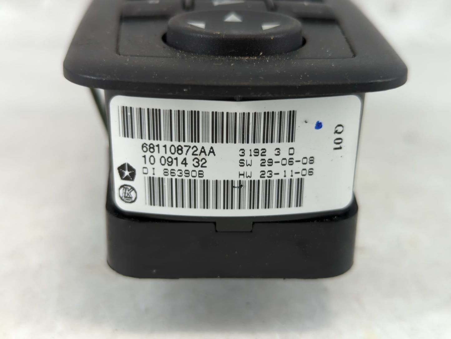 2012-2016 Chrysler Town & Country Master Power Window Switch Replacement Driver Side Left P/N:68110872AA Fits OEM Used Auto Parts - Oemusedautoparts1.com