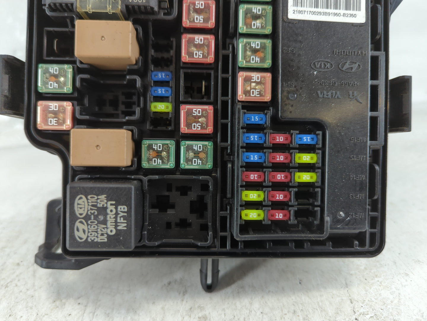 2017-2019 Kia Soul Fusebox Fuse Box Panel Relay Module P/N:91950-B2350 Fits Fits 2017 2018 2019 OEM Used Auto Parts - Oemusedautoparts1.com