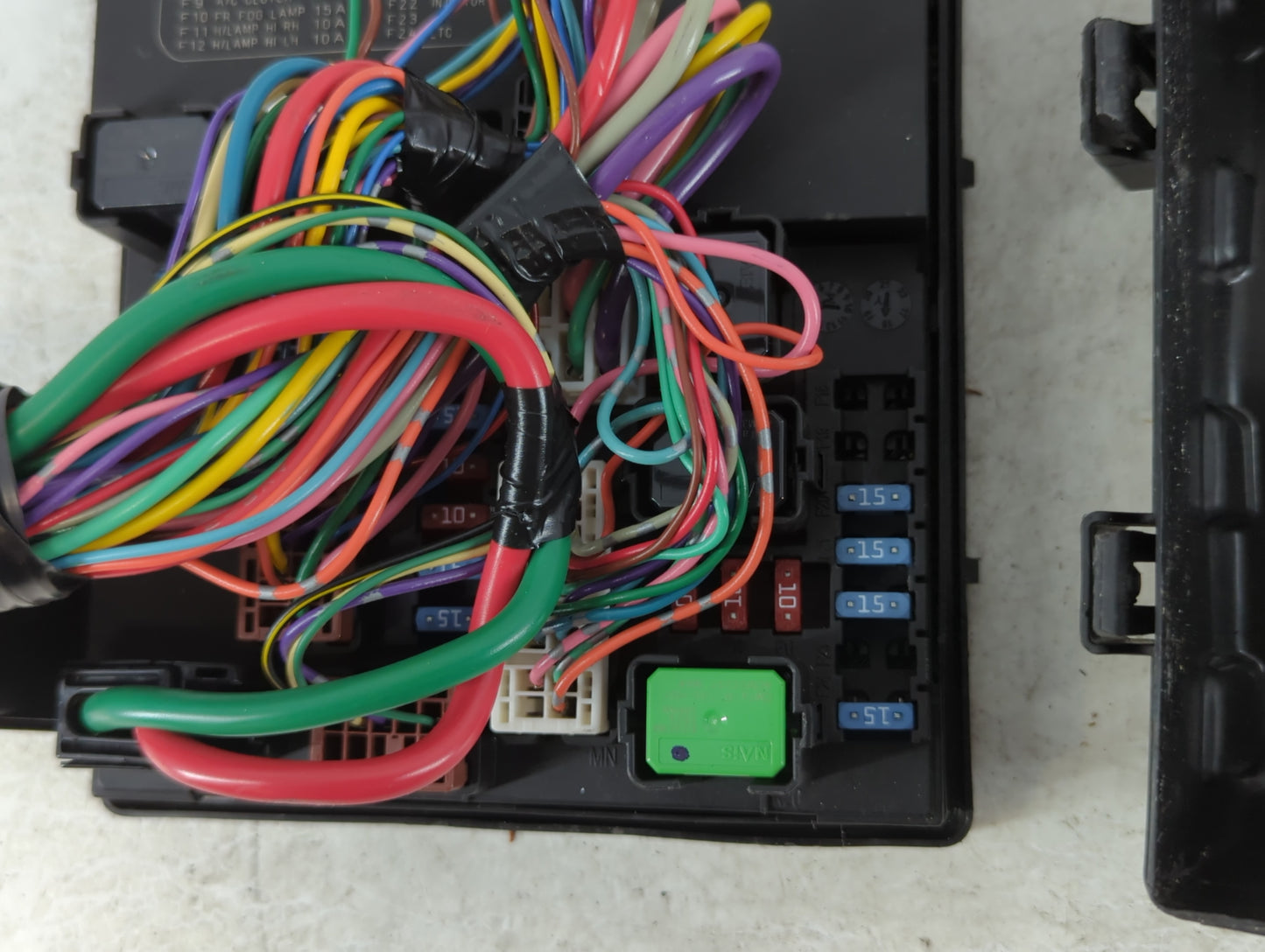 2013-2019 Nissan Sentra Fusebox Fuse Box Panel Relay Module P/N:284B7 3RA3B Fits Fits 2013 2014 2015 2016 2017 2018 2019 OEM Used Auto Parts - Oemusedautoparts1.com