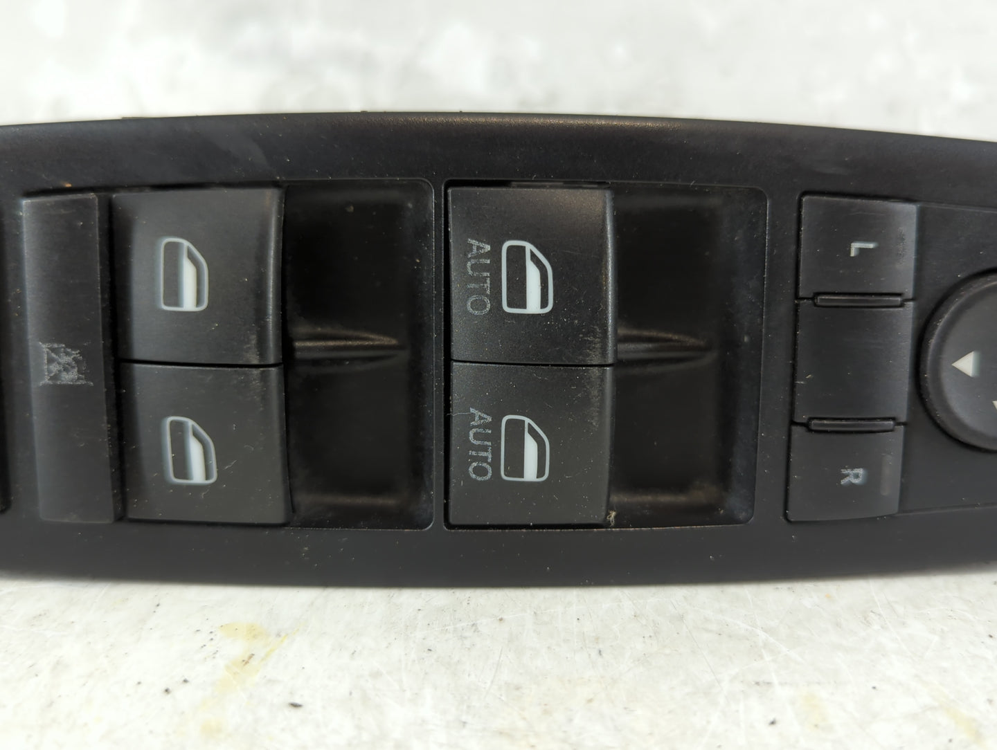 2008-2011 Chrysler Town & Country Master Power Window Switch Replacement Driver Side Left P/N:68110871AA Fits OEM Used Auto Parts - Oemusedautoparts1.com