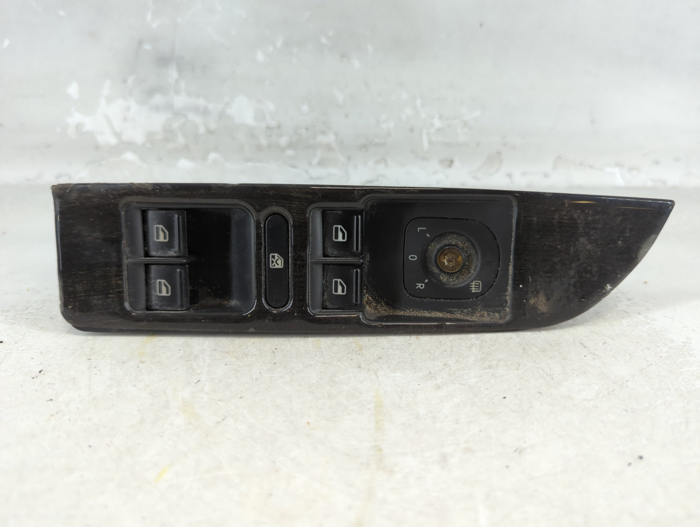 2009-2017 Volkswagen Cc Master Power Window Switch Replacement Driver Side Left P/N:1K0 959 565 K Fits OEM Used Auto Parts - Oemusedautoparts1.com