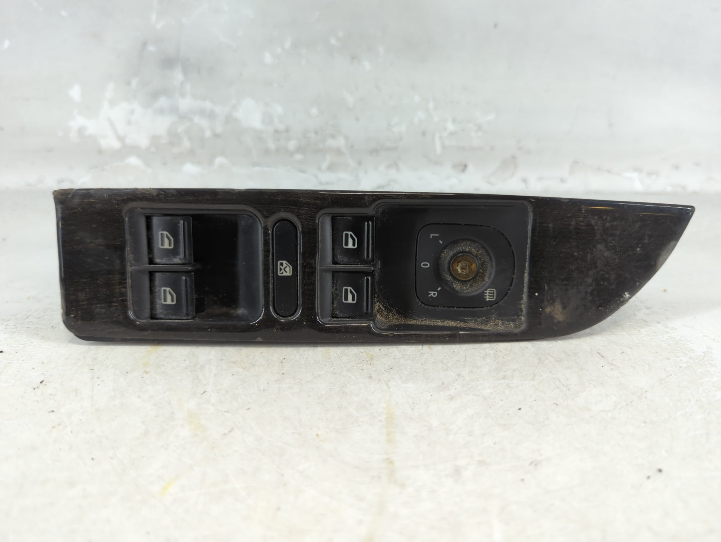 2009-2017 Volkswagen Cc Master Power Window Switch Replacement Driver Side Left P/N:1K0 959 565 K Fits OEM Used Auto Parts - Oemusedautoparts1.com