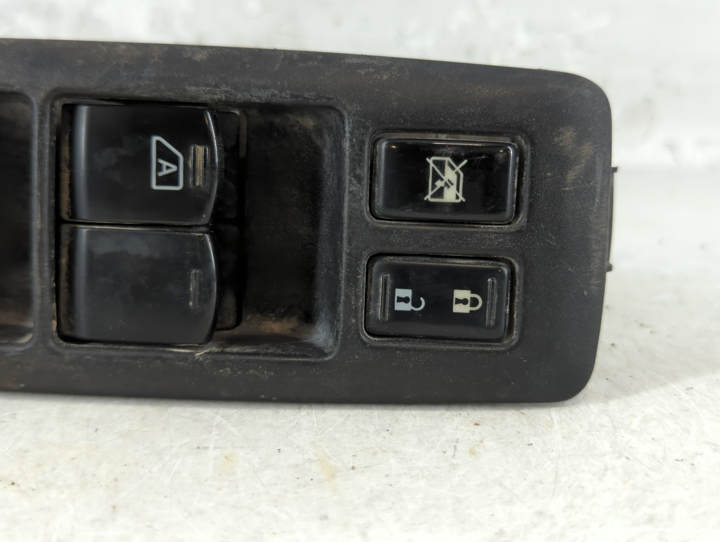2011-2015 Nissan Rogue Master Power Window Switch Replacement Driver Side Left P/N:PA6-GF30 Fits Fits 2011 2012 2013 2014 2015 OEM Used Auto Parts - Oemusedautoparts1.com