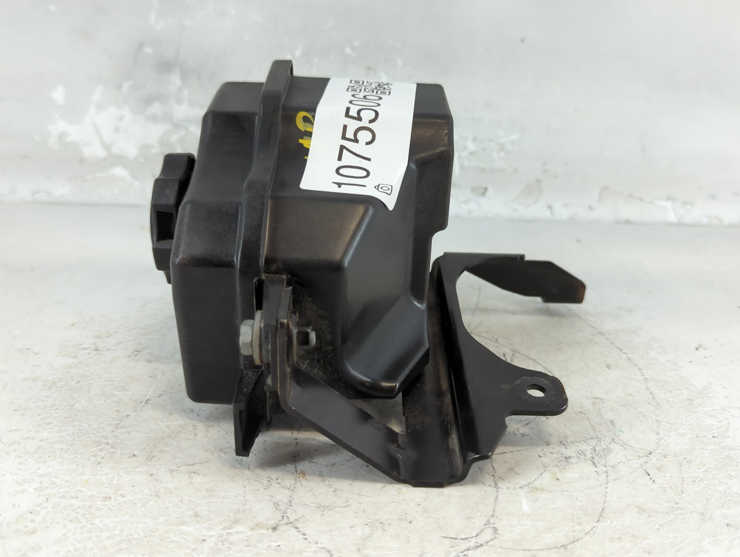 2012 Buick Lacrosse FLUID RESERVOIR TANK - Oemusedautoparts1.com
