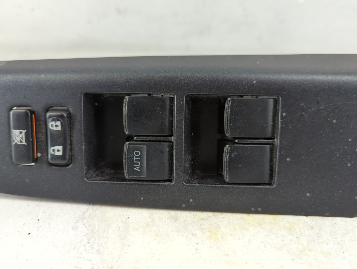 2013-2014 Toyota Rav4 Master Power Window Switch Replacement Driver Side Left P/N:74232-42180 Fits Fits 2013 2014 OEM Used Auto Parts - Oemusedautoparts1.com