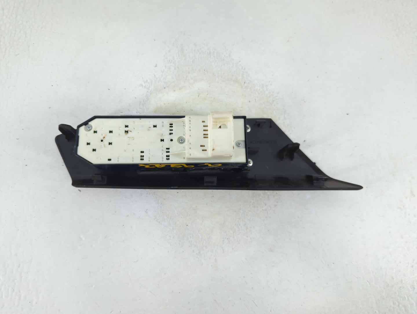 2013-2014 Toyota Rav4 Master Power Window Switch Replacement Driver Side Left P/N:74232-42180 Fits Fits 2013 2014 OEM Used Auto Parts - Oemusedautoparts1.com