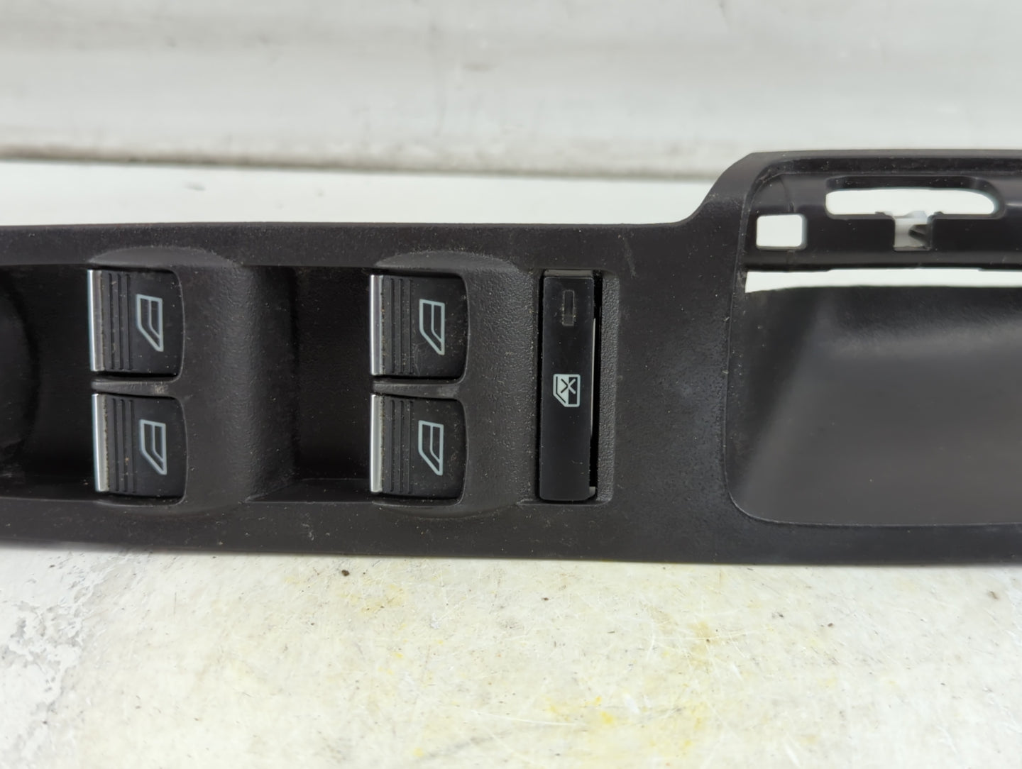 2017-2019 Ford Escape Master Power Window Switch Replacement Driver Side Left P/N:F1ET-14A132-AC Fits OEM Used Auto Parts - Oemusedautoparts1.com