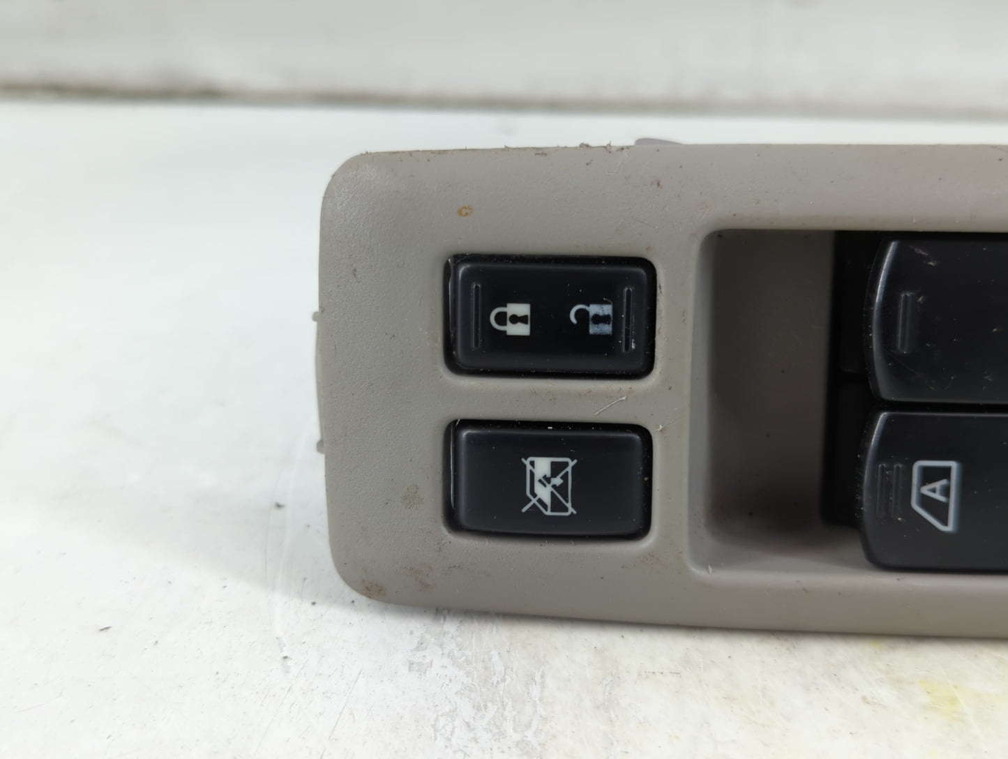 2011-2015 Nissan Rogue Master Power Window Switch Replacement Driver Side Left P/N:PA6-GF30 Fits Fits 2011 2012 2013 2014 2015 OEM Used Auto Parts - Oemusedautoparts1.com