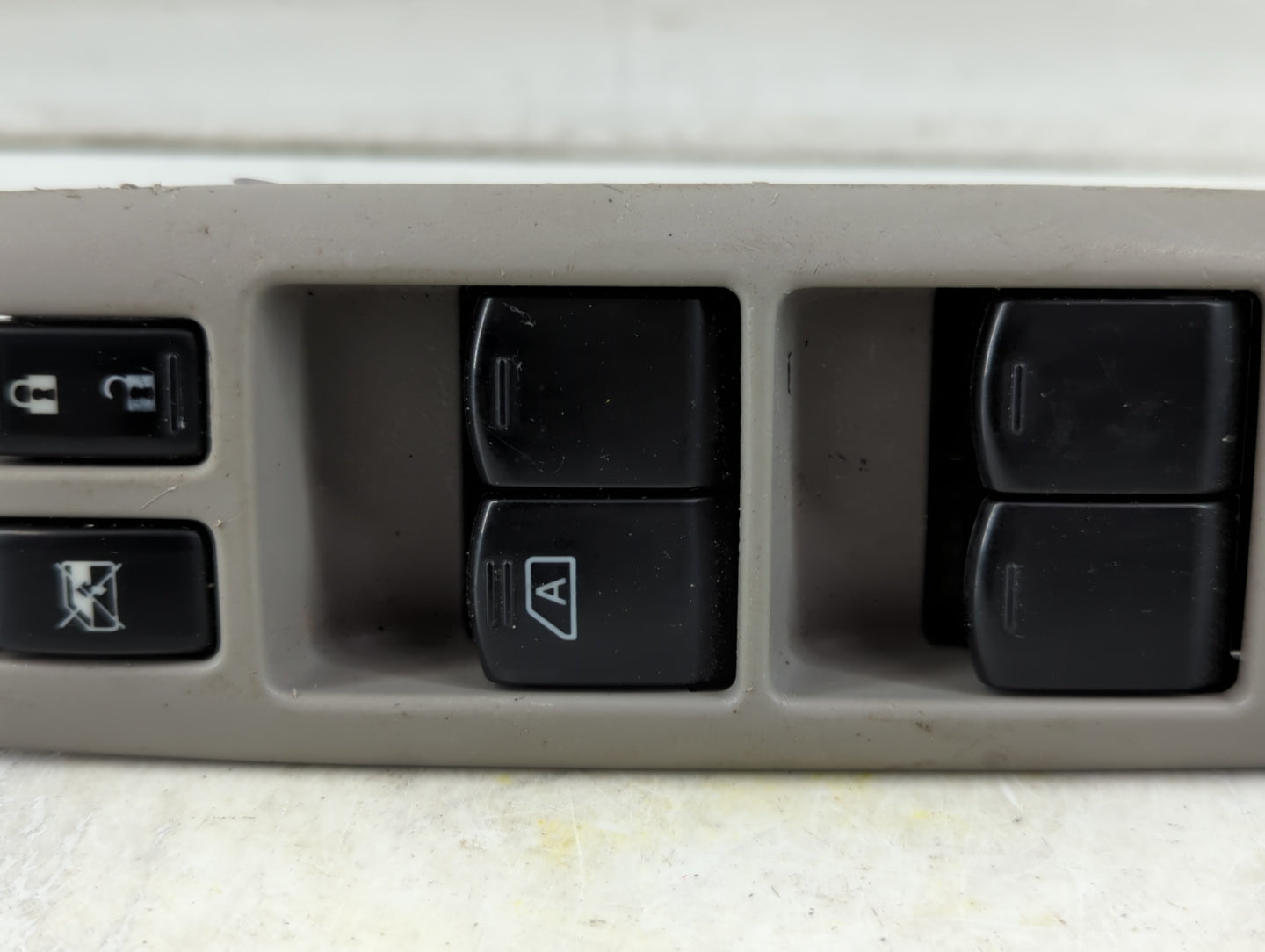 2011-2015 Nissan Rogue Master Power Window Switch Replacement Driver Side Left P/N:PA6-GF30 Fits Fits 2011 2012 2013 2014 2015 OEM Used Auto Parts - Oemusedautoparts1.com