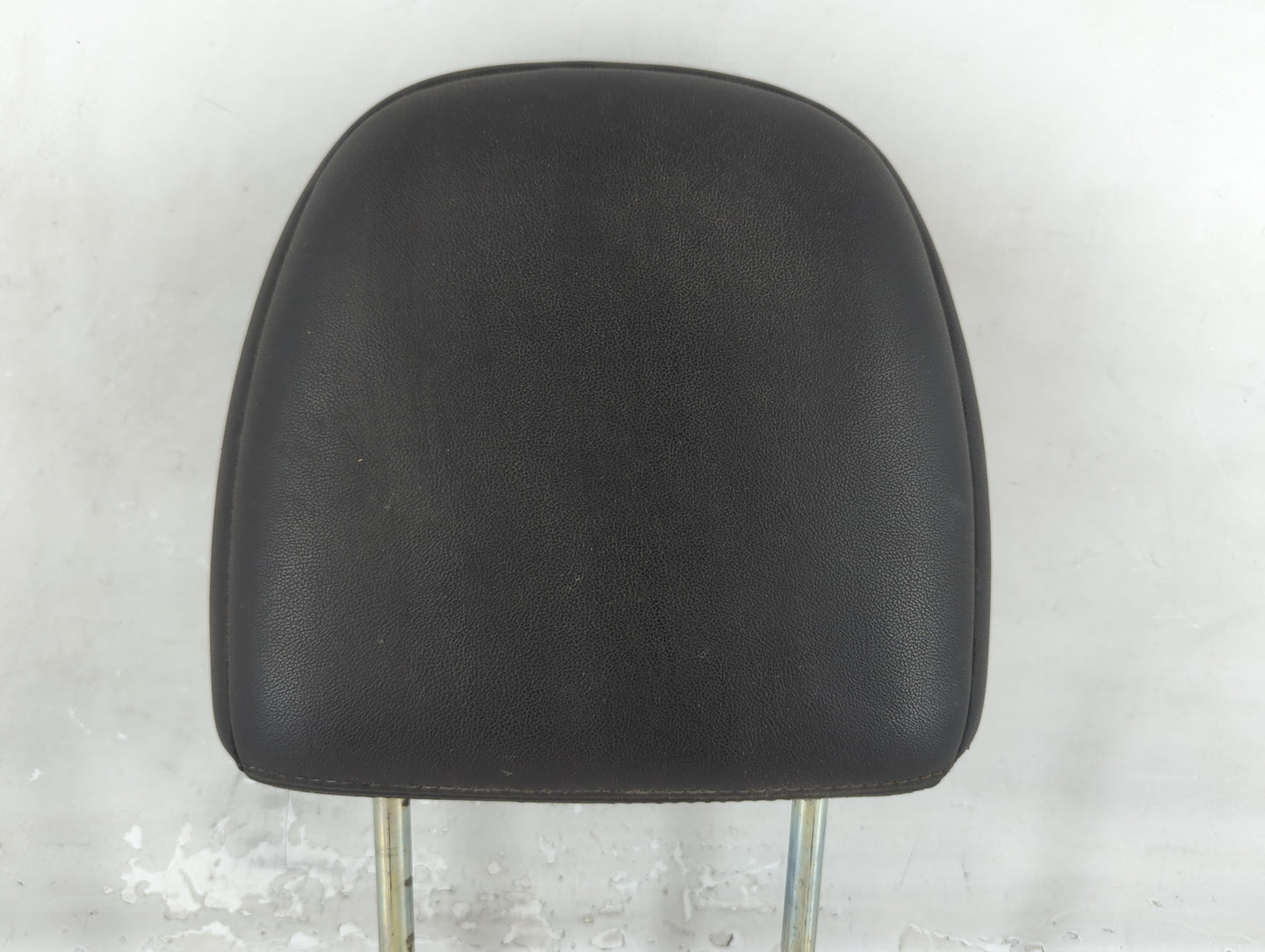 2009-2012 Ford Escape Headrest Head Rest Rear Seat Fits Fits 2009 2010 2011 2012 OEM Used Auto Parts - Oemusedautoparts1.com