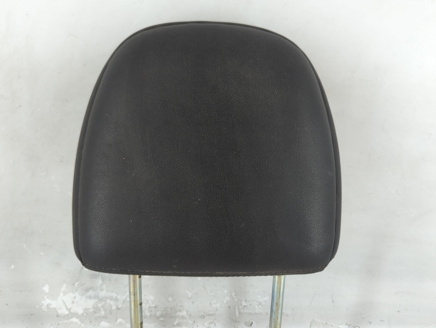 2009-2012 Ford Escape Headrest Head Rest Rear Seat Fits Fits 2009 2010 2011 2012 OEM Used Auto Parts - Oemusedautoparts1.com