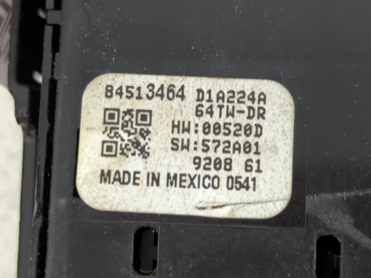 2018-2022 Chevrolet Equinox Master Power Window Switch Replacement Driver Side Left P/N:84513464 Fits OEM Used Auto Parts - Oemusedautoparts1.com