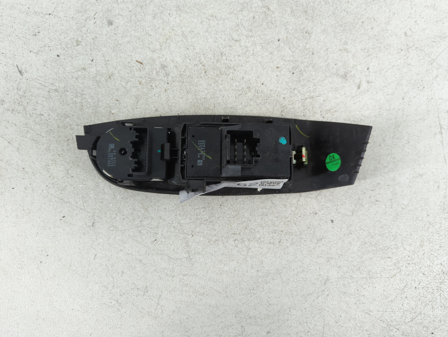 2013 Chevrolet Malibu Master Power Window Switch Replacement Driver Side Left P/N:20917580 Fits Fits 2011 2012 OEM Used Auto Parts - Oemusedautoparts1.com