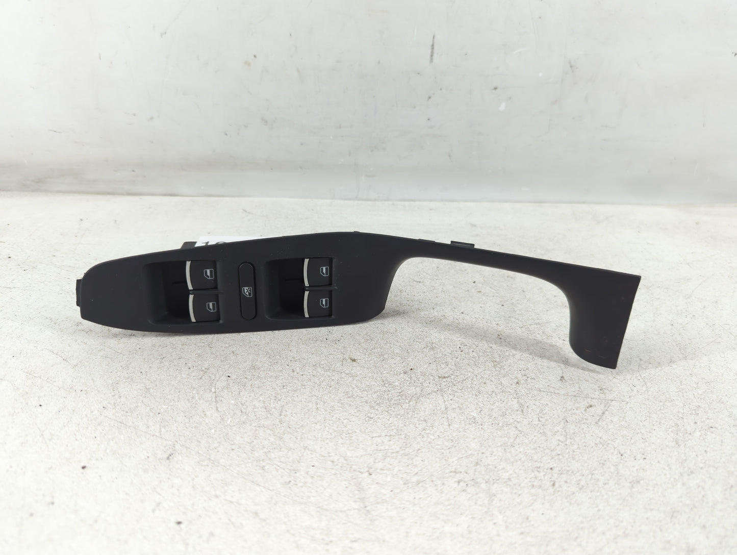 2011-2018 Volkswagen Jetta Master Power Window Switch Replacement Driver Side Left Fits OEM Used Auto Parts