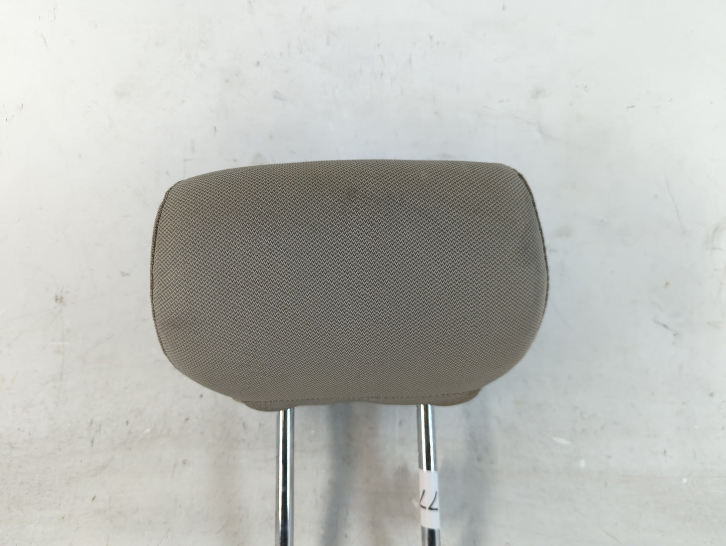 2011-2012 Ford Fusion Headrest Head Rest Front Driver Passenger Seat Fits Fits 2011 2012 OEM Used Auto Parts - Oemusedautoparts1.com