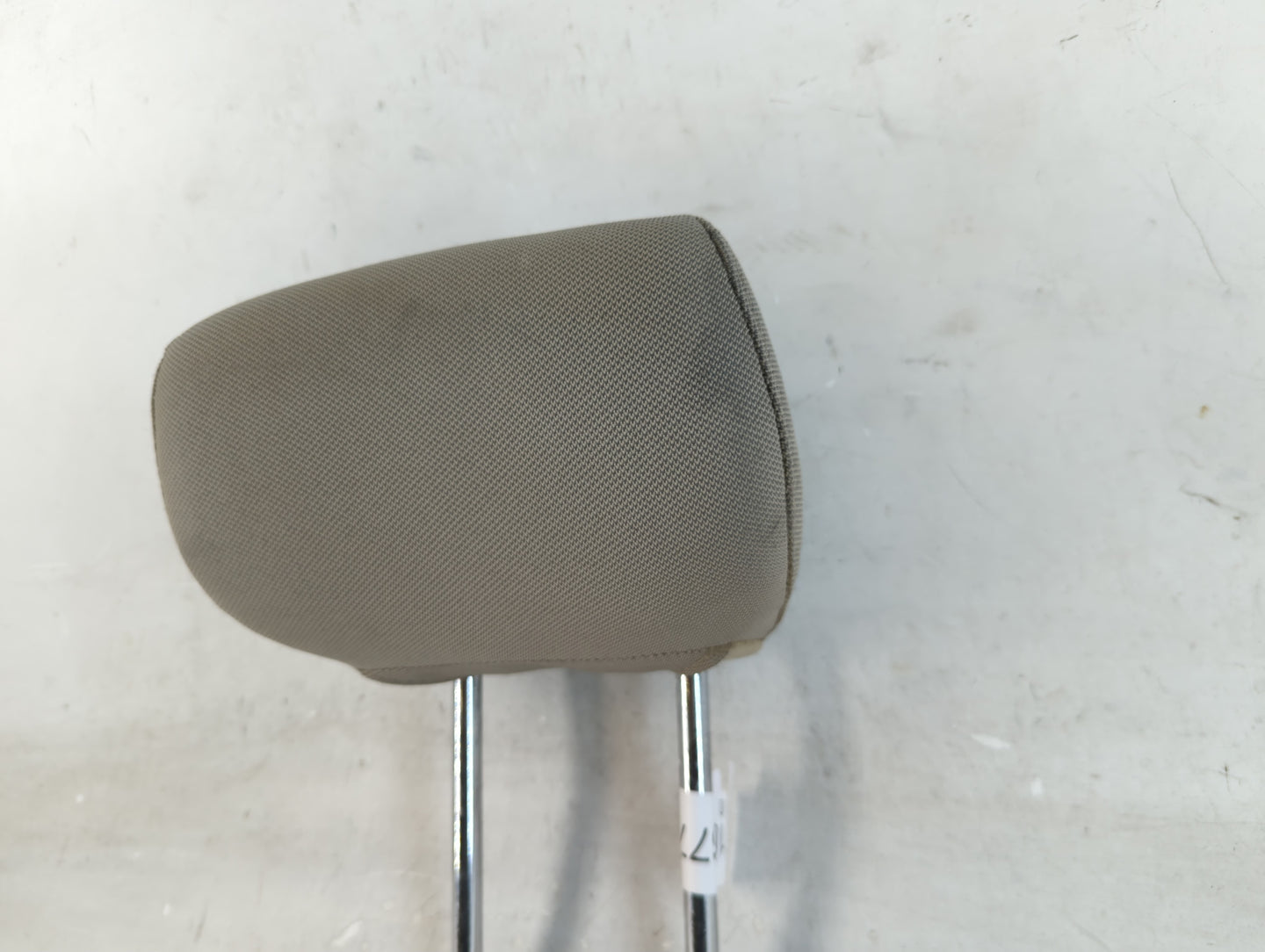 2011-2012 Ford Fusion Headrest Head Rest Front Driver Passenger Seat Fits Fits 2011 2012 OEM Used Auto Parts - Oemusedautoparts1.com