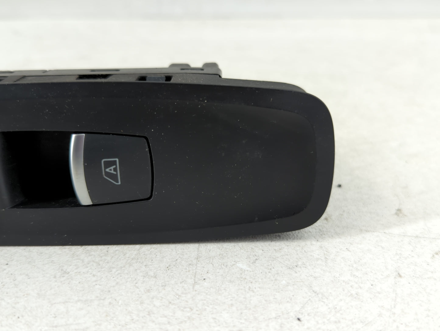 2019-2020 Infiniti Qx50 Master Power Window Switch Replacement Driver Side Left P/N:25411 5NA0B Fits Fits 2019 2020 OEM Used Auto Parts