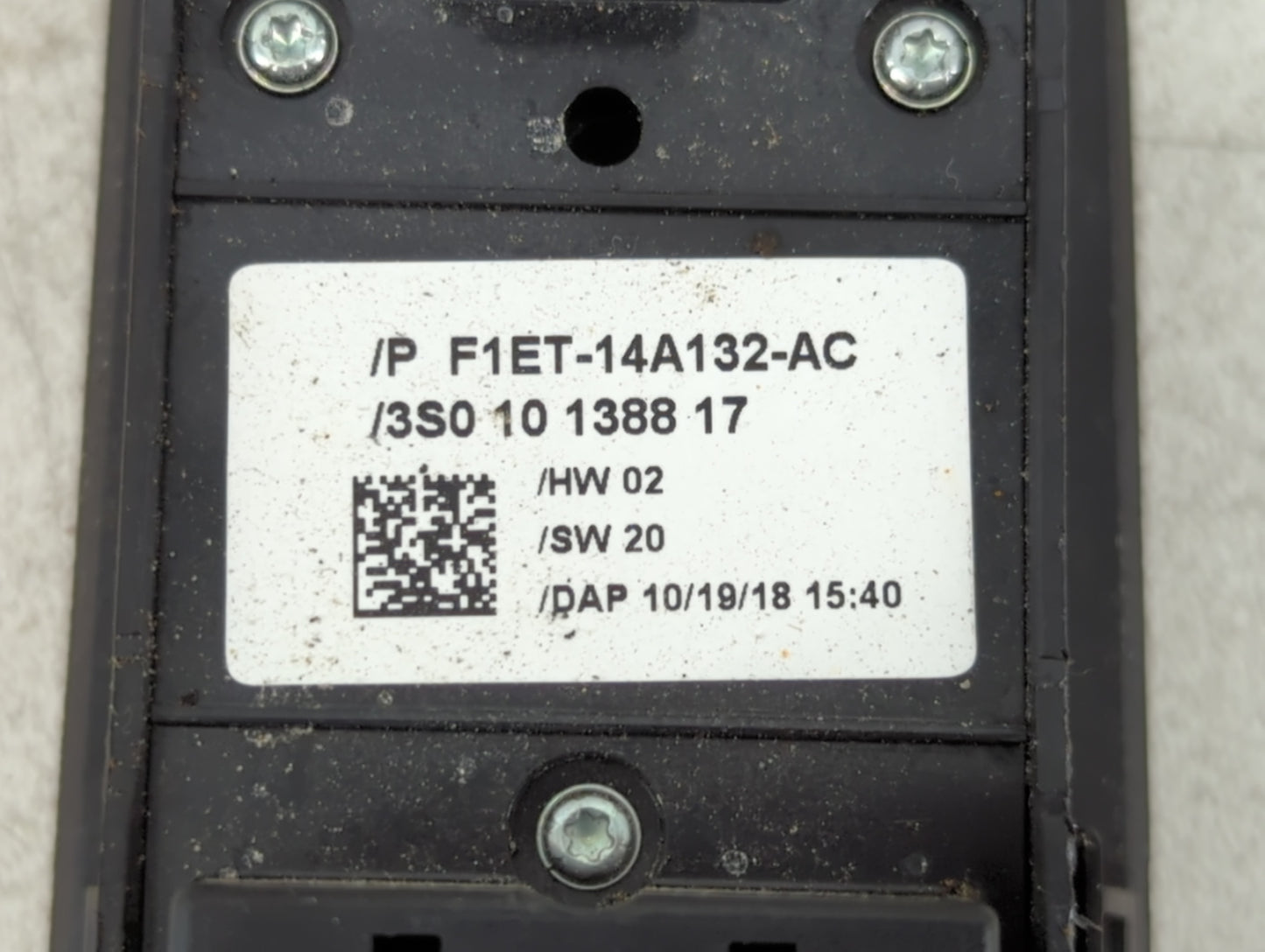 2013-2019 Ford Escape Master Power Window Switch Replacement Driver Side Left P/N:F1ET-14A132-AC Fits OEM Used Auto Parts