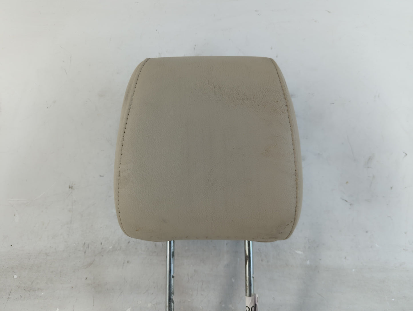 2002-2004 Ford F-150 Headrest Head Rest Front Driver Passenger Seat Fits Fits 2002 2003 2004 OEM Used Auto Parts - Oemusedautoparts1.com