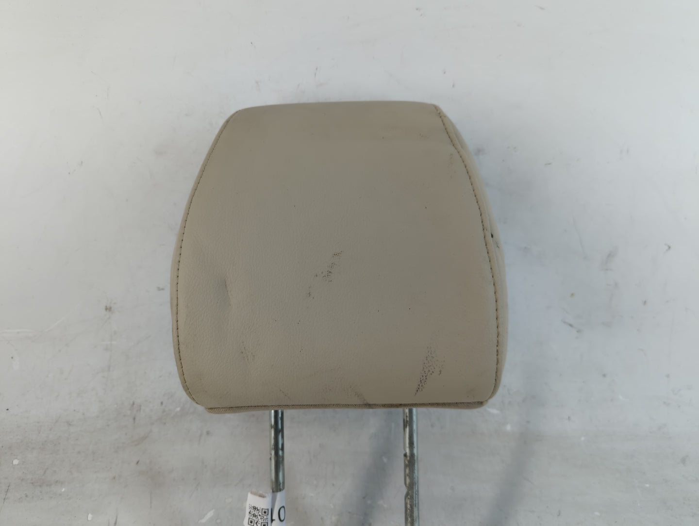 2002-2004 Ford F-150 Headrest Head Rest Front Driver Passenger Seat Fits Fits 2002 2003 2004 OEM Used Auto Parts - Oemusedautoparts1.com