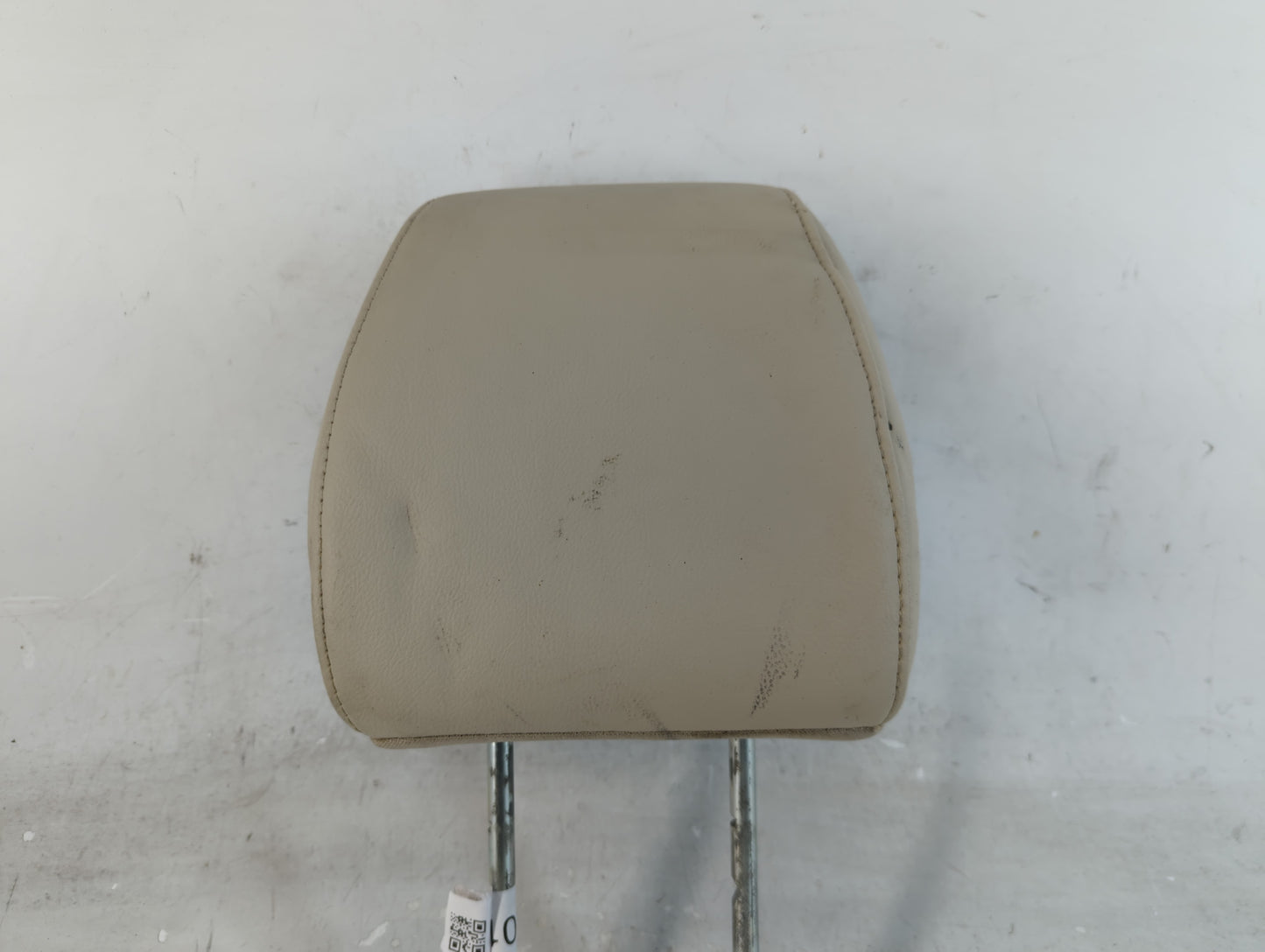 2002-2004 Ford F-150 Headrest Head Rest Front Driver Passenger Seat Fits Fits 2002 2003 2004 OEM Used Auto Parts - Oemusedautoparts1.com