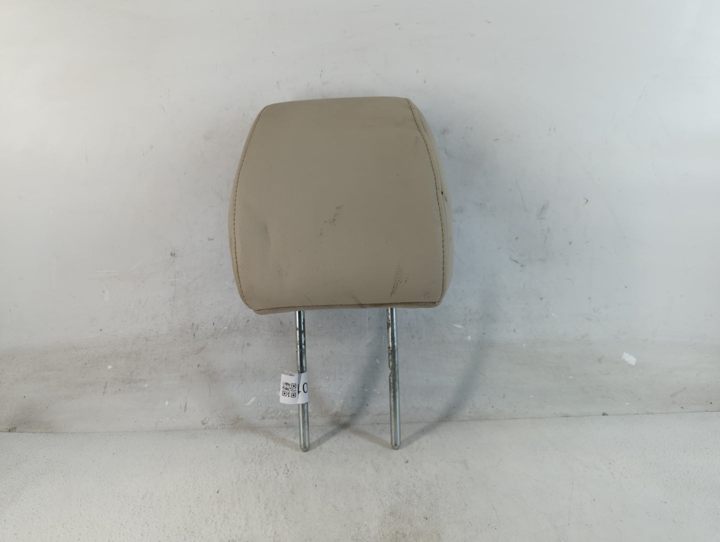 2002-2004 Ford F-150 Headrest Head Rest Front Driver Passenger Seat Fits Fits 2002 2003 2004 OEM Used Auto Parts - Oemusedautoparts1.com