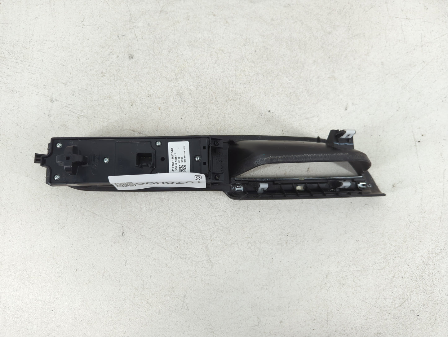 2017-2019 Ford Escape Master Power Window Switch Replacement Driver Side Left P/N:F1ET-14A132-AC Fits OEM Used Auto Parts