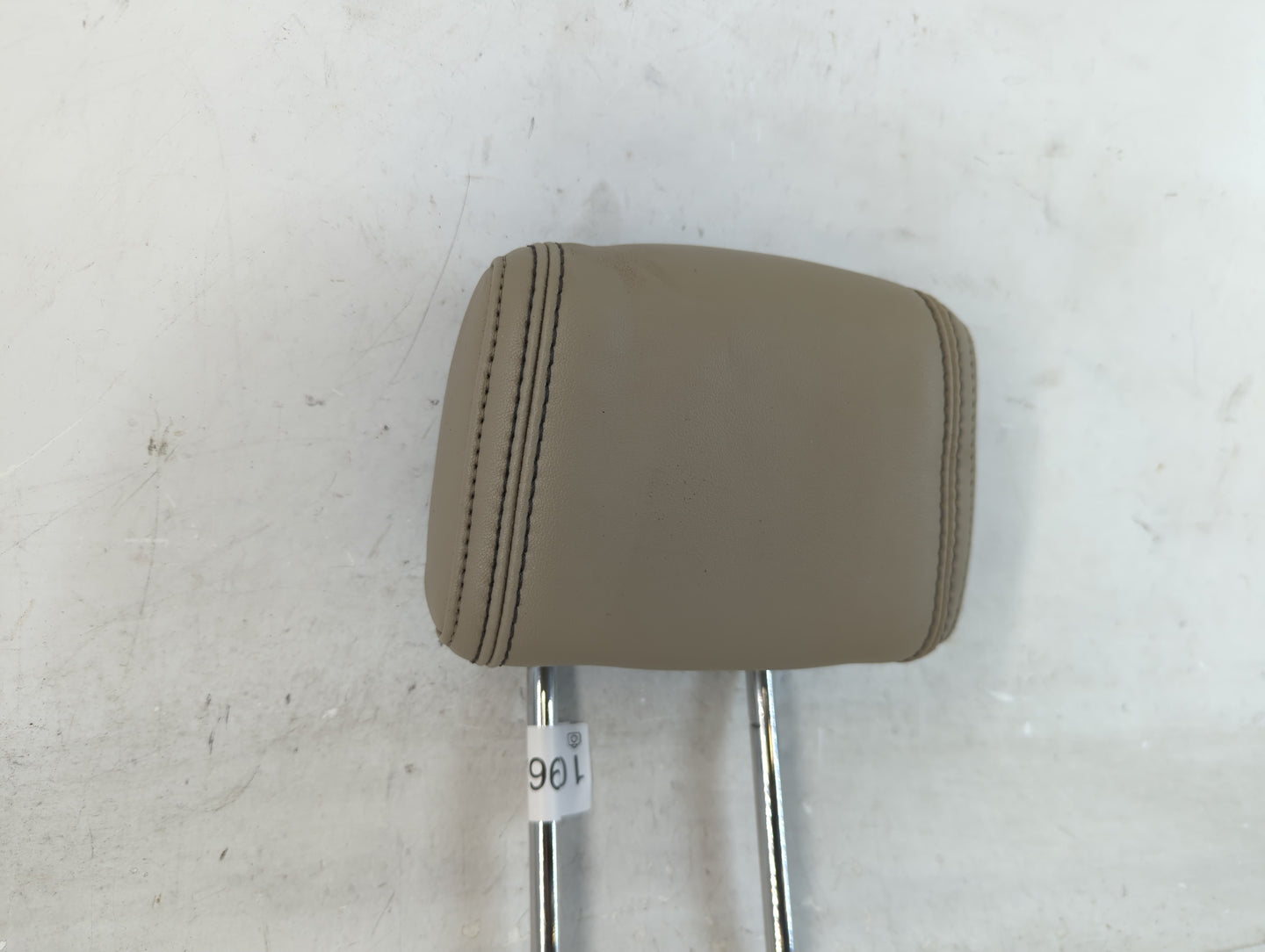 2011-2012 Ford Fusion Headrest Head Rest Front Driver Passenger Seat Fits Fits 2011 2012 OEM Used Auto Parts - Oemusedautoparts1.com