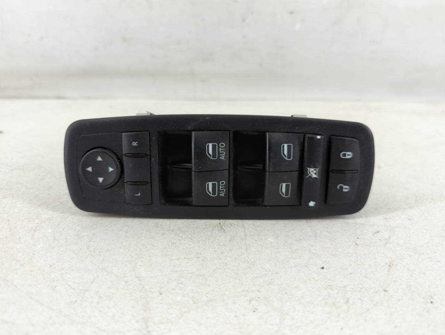 2014-2015 Dodge Durango Master Power Window Switch Replacement Driver Side Left P/N:68184802AC Fits Fits 2014 2015 OEM Used Auto Parts - Oemusedautoparts1.com