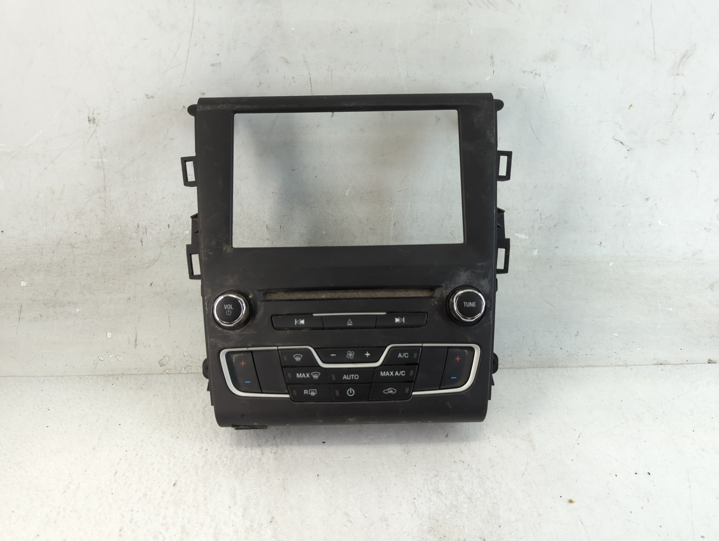 2011-2012 Ford Fusion Radio AM FM Cd Player Receiver Replacement P/N:GS7T-18E245-ADB Fits Fits 2011 2012 OEM Used Auto Parts - Oemusedautoparts1.com