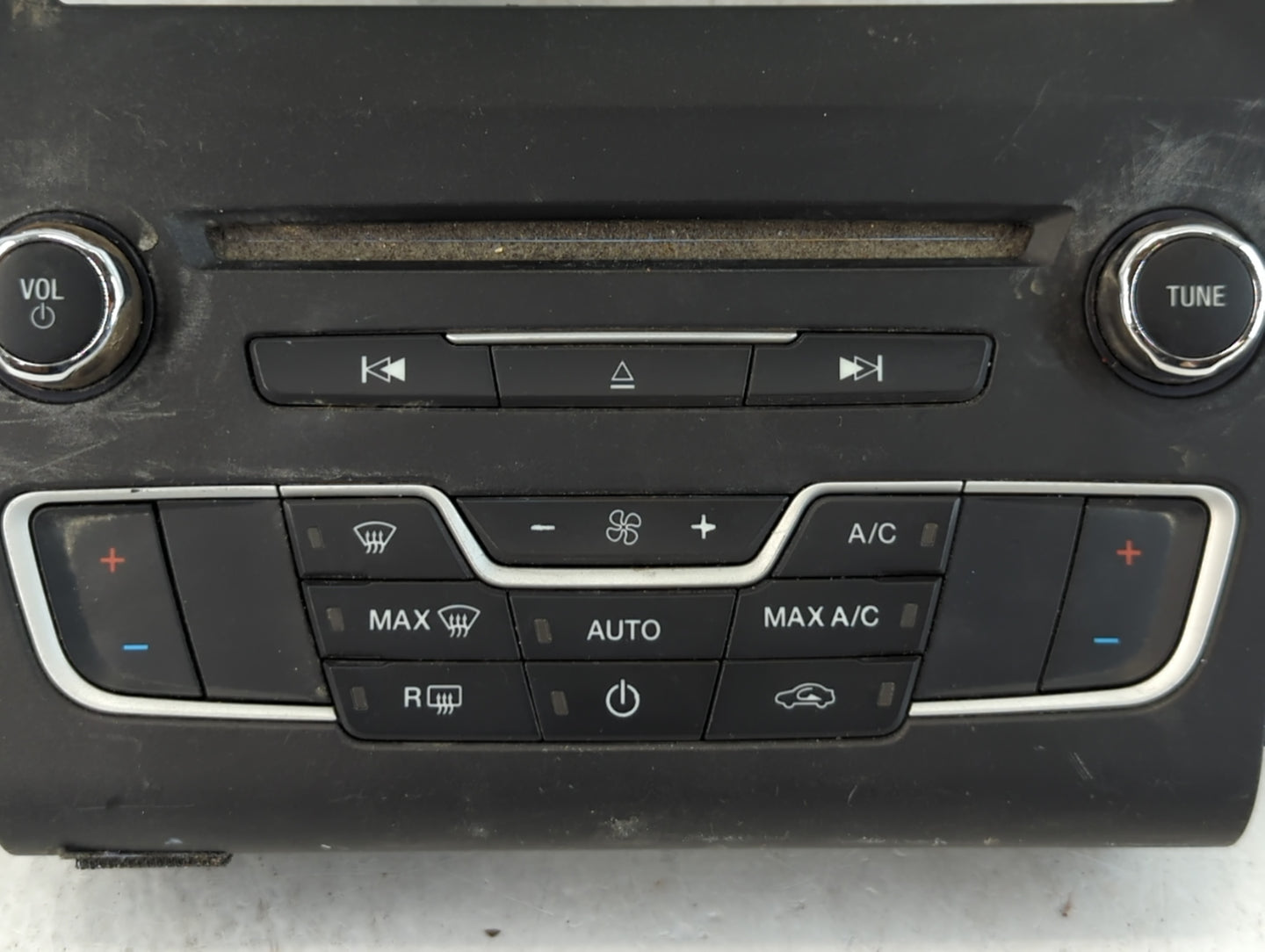 2011-2012 Ford Fusion Radio AM FM Cd Player Receiver Replacement P/N:GS7T-18E245-ADB Fits Fits 2011 2012 OEM Used Auto Parts - Oemusedautoparts1.com