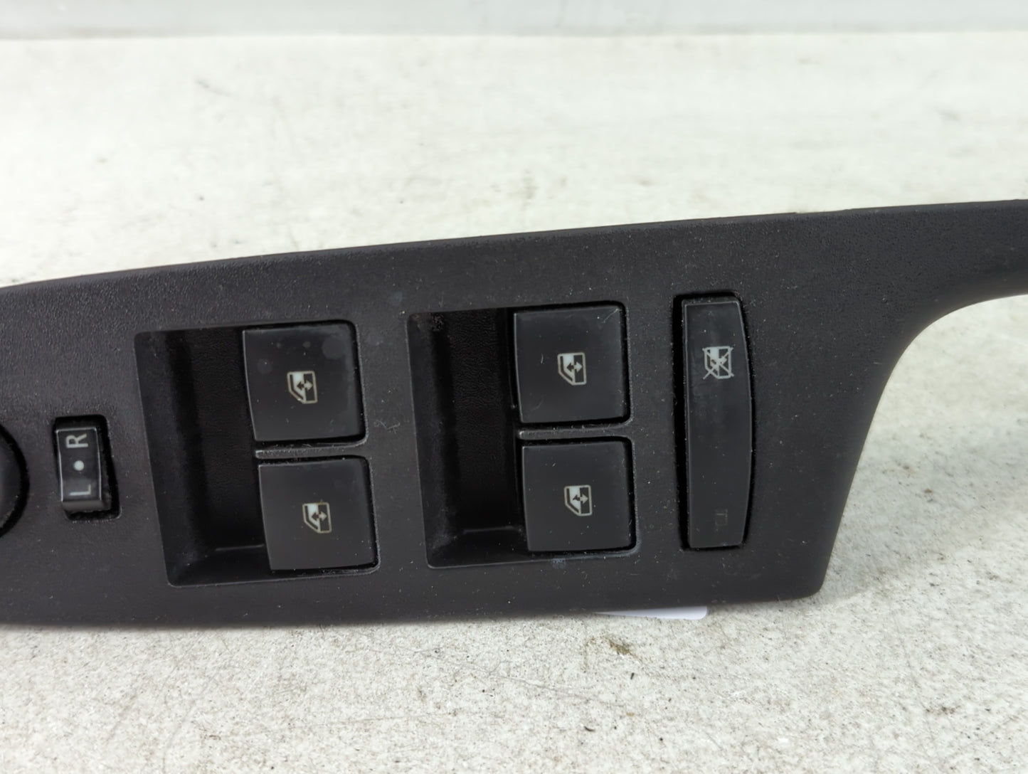 2010-2017 Gmc Terrain Master Power Window Switch Replacement Driver Side Left P/N:20917598 Fits OEM Used Auto Parts - Oemusedautoparts1.com