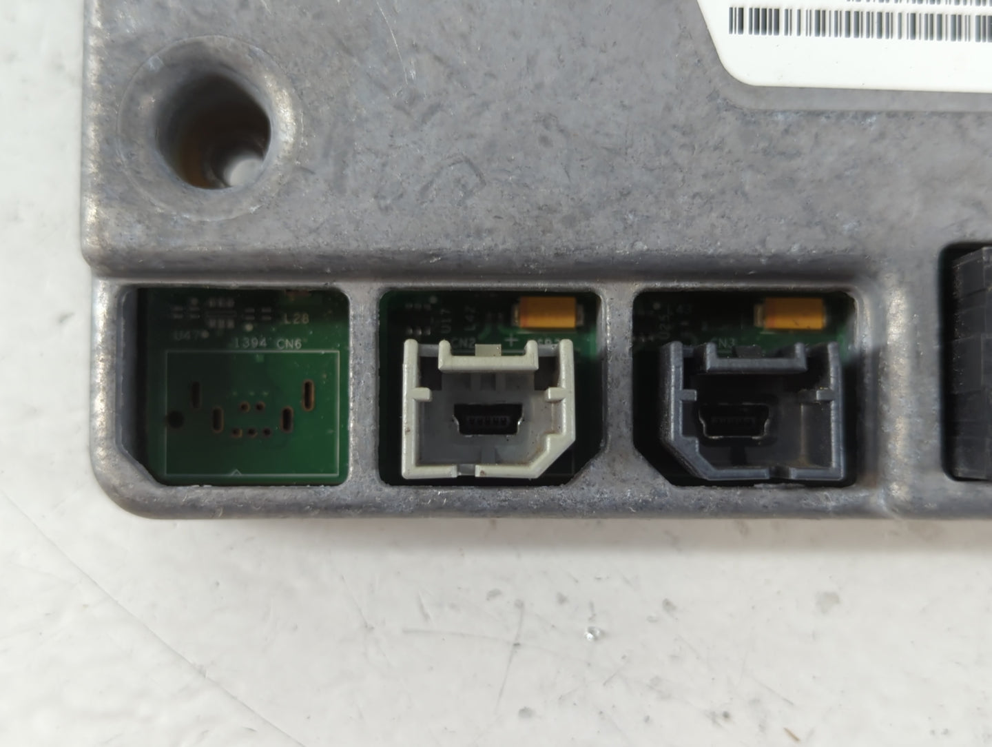 2011-2013 Ford Edge PCM Engine Control Computer ECU ECM PCU OEM P/N:DT4T-14F239-AK Fits Fits 2011 2012 2013 OEM Used Auto Parts - Oemusedautoparts1.com