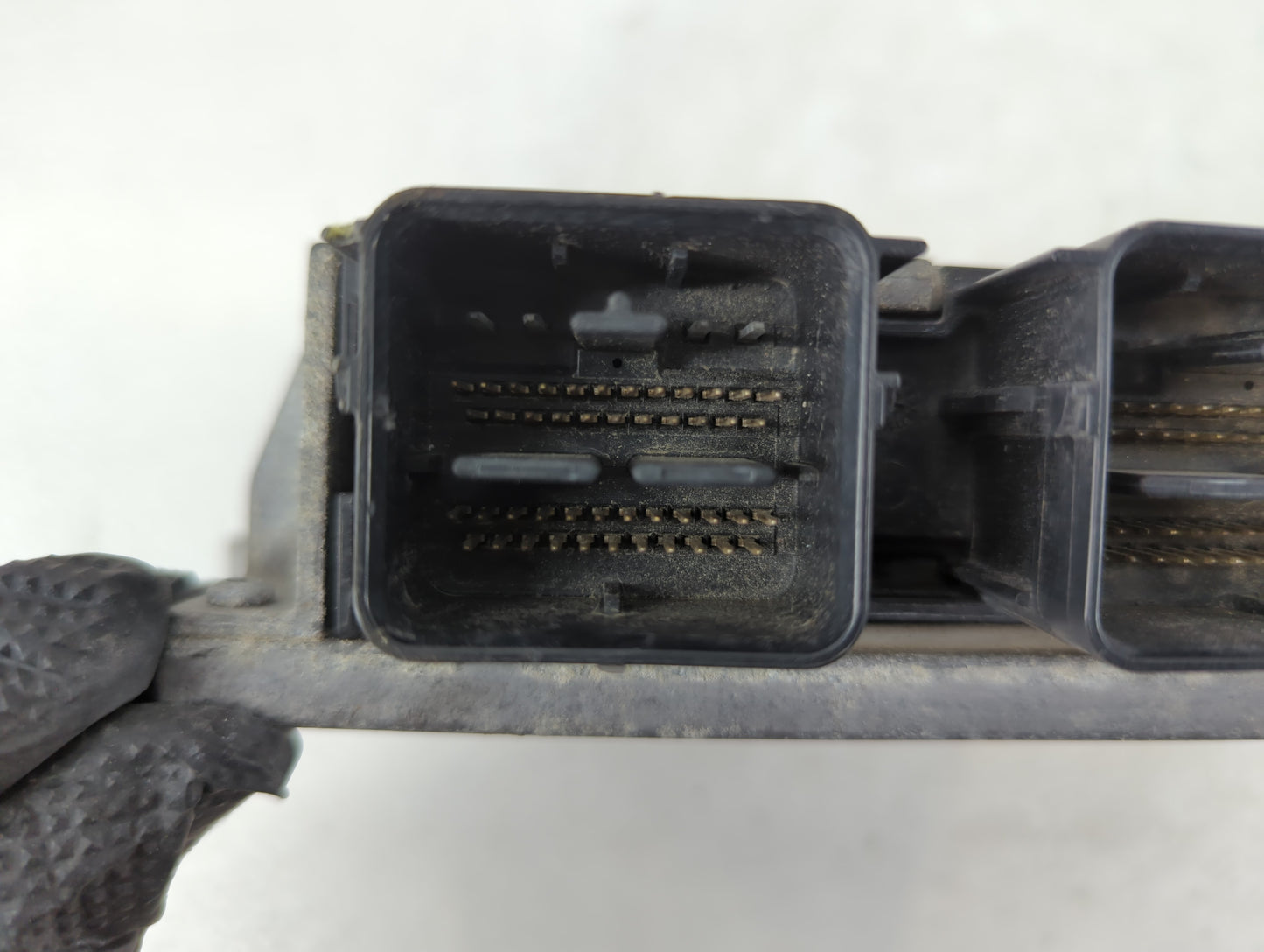 2014-2016 Ford Fusion PCM Engine Control Computer ECU ECM PCU OEM P/N:GS7A-12A650-XA Fits Fits 2014 2015 2016 OEM Used Auto Parts - Oemusedautoparts1.com