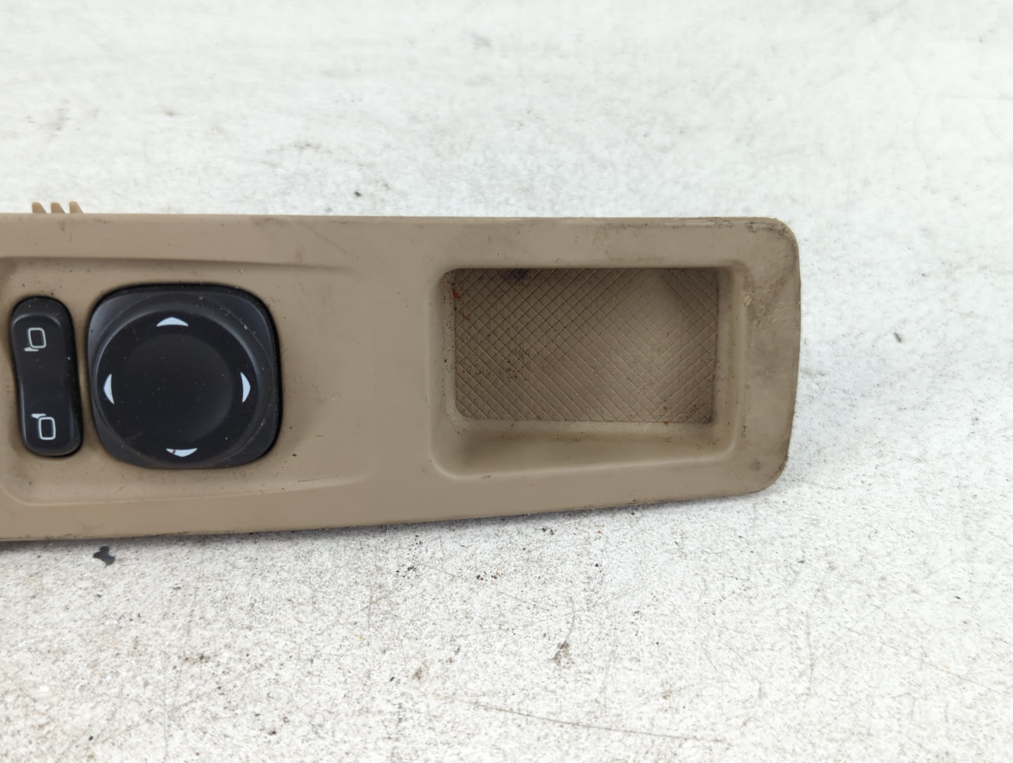 2003-2007 Cadillac Cts Master Power Window Switch Replacement Driver Side Left P/N:10363778 Fits Fits 2003 2004 2005 2006 2007 OEM Used Auto Parts