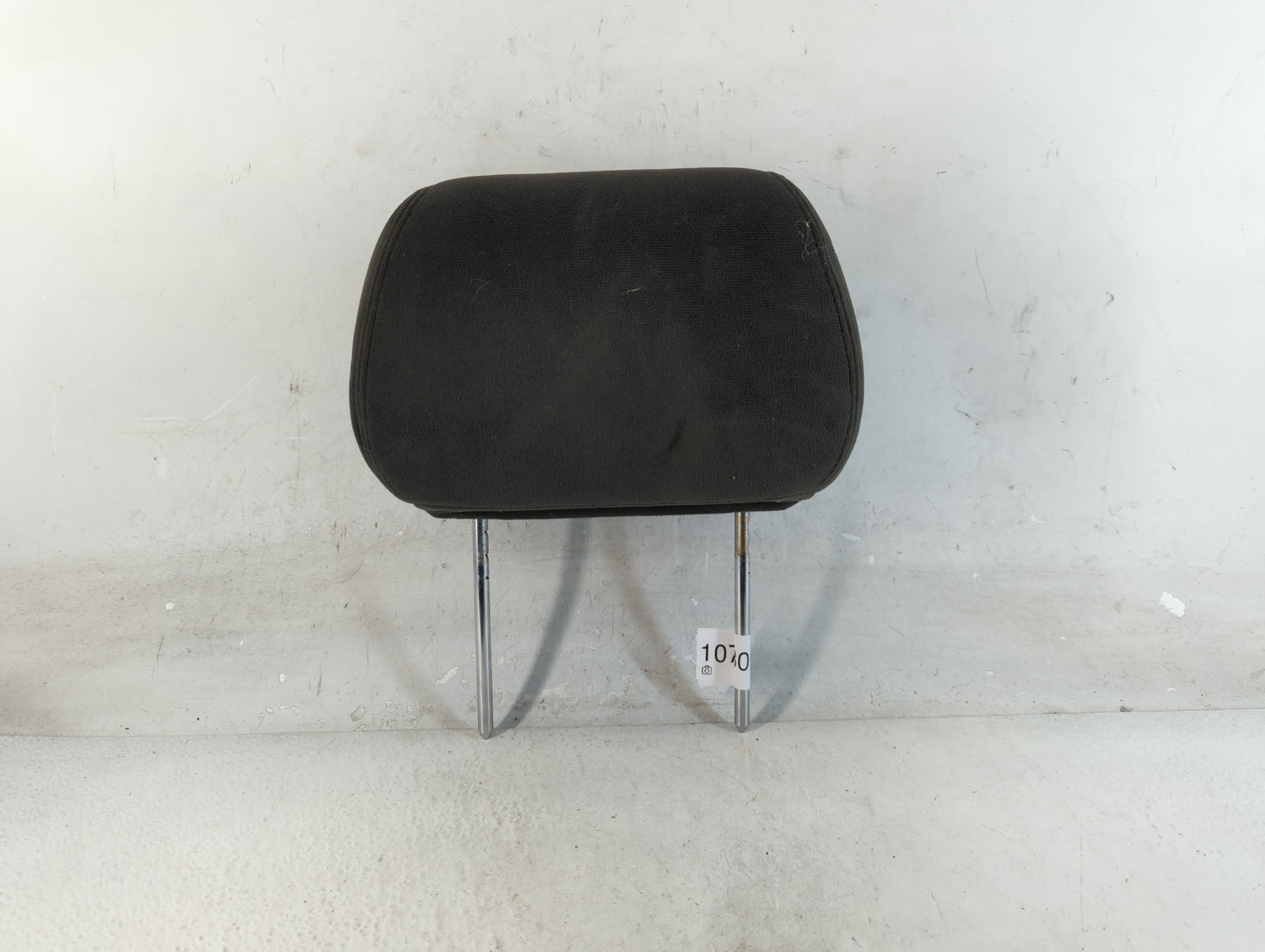 2008 Chevrolet Avalanche 1500 Headrest Head Rest Front Driver Passenger Seat Fits Fits 2007 OEM Used Auto Parts - Oemusedautoparts1.com