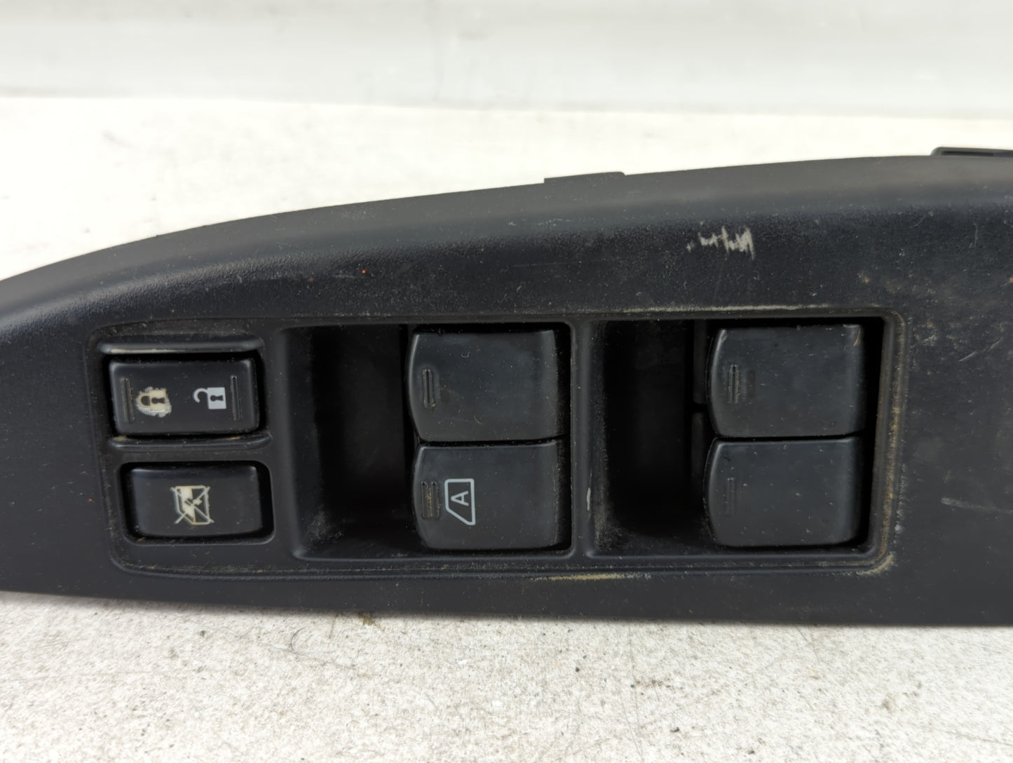 2010-2012 Subaru Legacy Master Power Window Switch Replacement Driver Side Left P/N:157481 Fits Fits 2010 2011 2012 OEM Used Auto Parts - Oemusedautoparts1.com