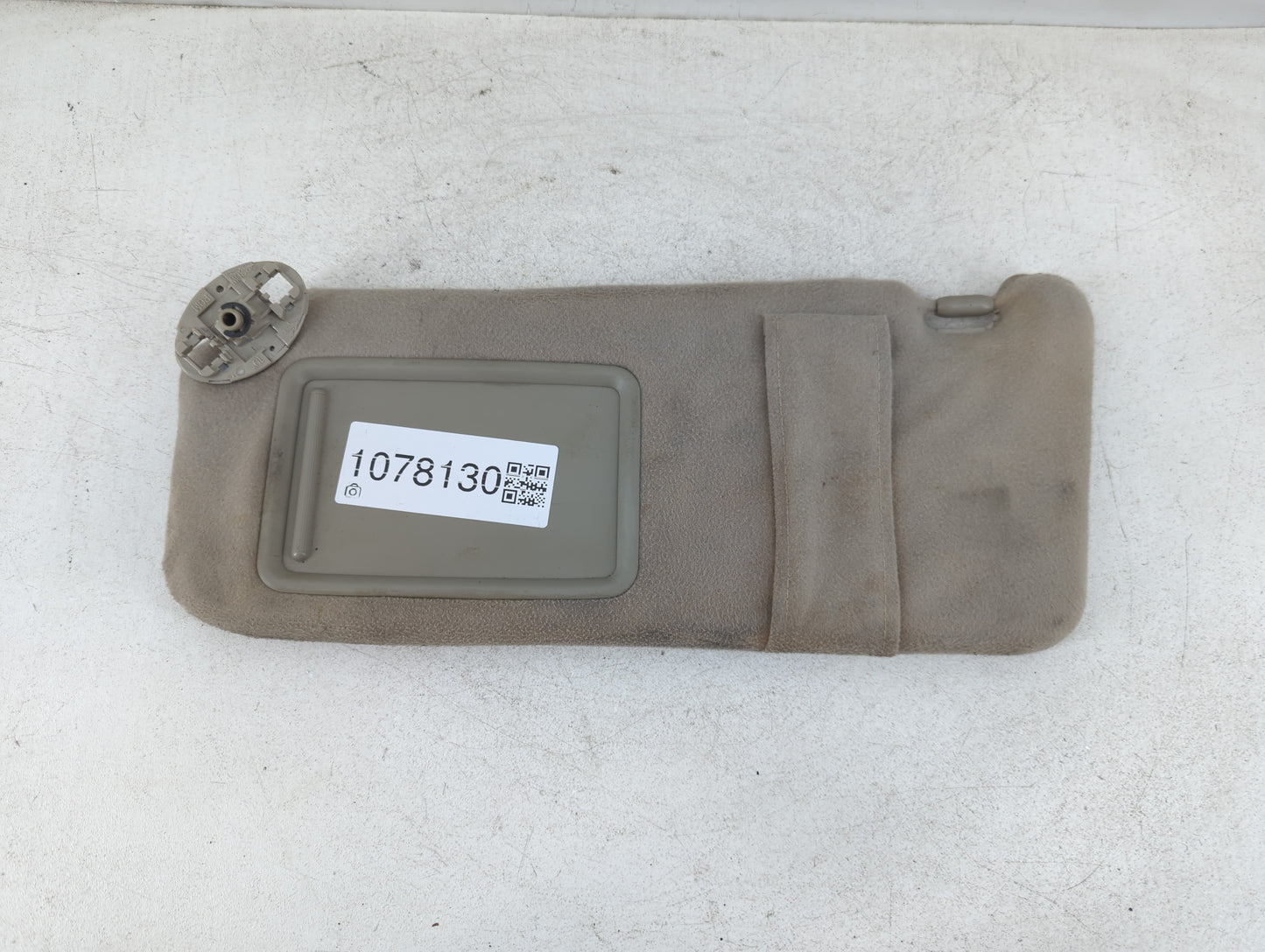 2007-2011 Toyota Camry Sun Visor Shade Replacement Driver Left Mirror Fits Fits 2007 2008 2009 2010 2011 OEM Used Auto Parts