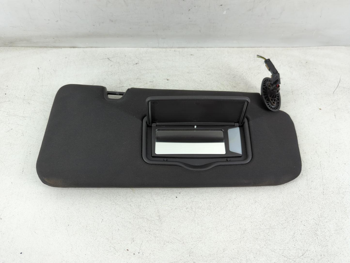 2010-2012 Ford Escape Sun Visor Shade Replacement Passenger Right Mirror Fits Fits 2010 2011 2012 OEM Used Auto Parts