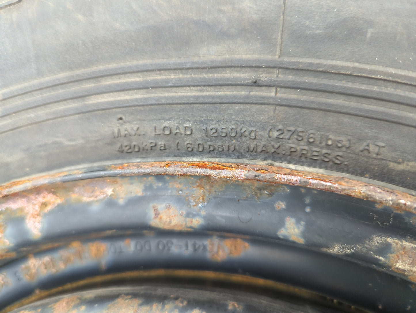 2007-2020 Hyundai Santa Fe Spare Donut Tire Wheel Rim Oem