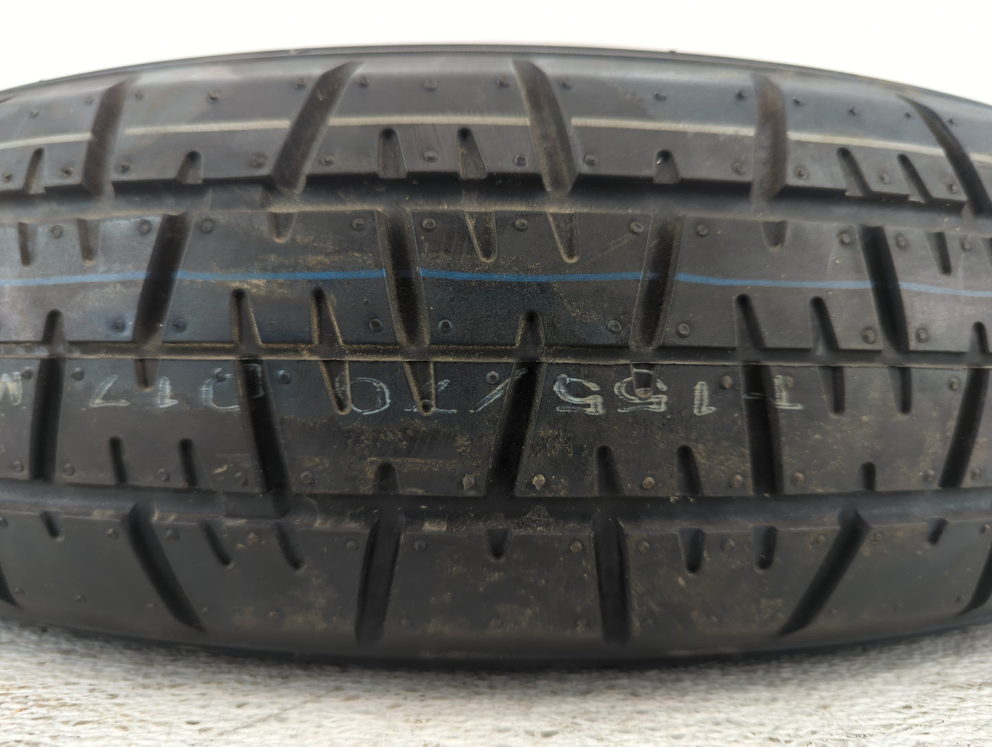 2013-2019 Ford Escape Spare Donut Tire Wheel Rim Oem