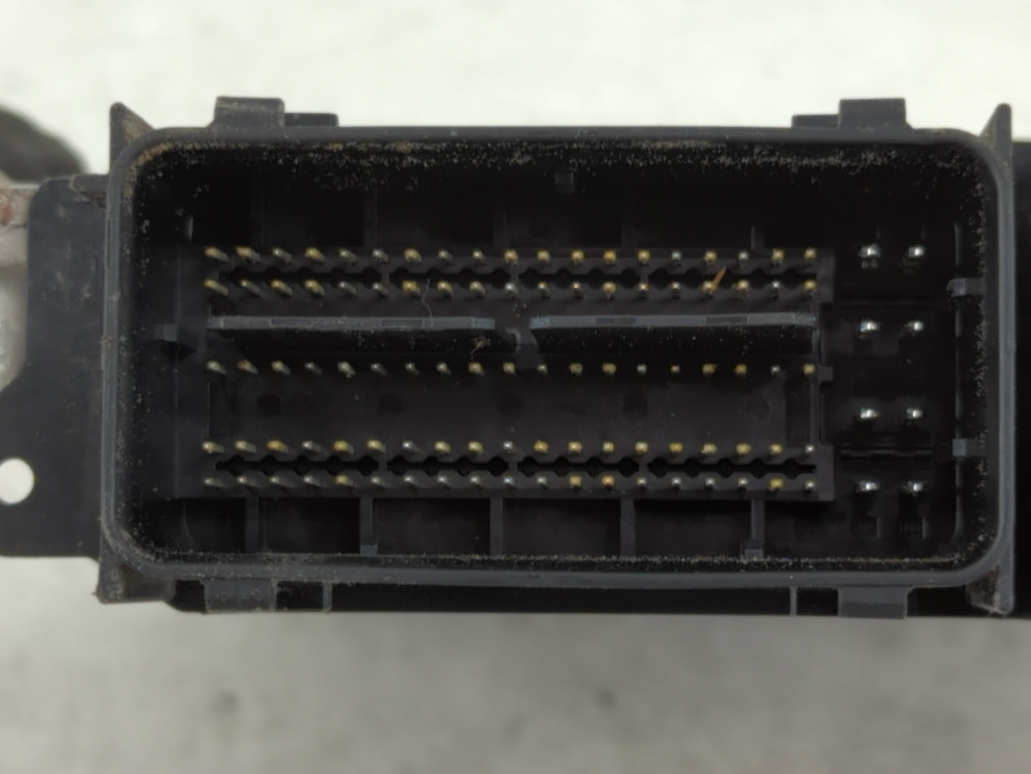 2017-2020 Ford Fusion PCM Engine Control Computer ECU ECM PCU OEM P/N:HS7A-12B684-JA HS7A-12A650-AAB Fits Fits 2017 2018 2019 2020 OEM Used Auto Parts