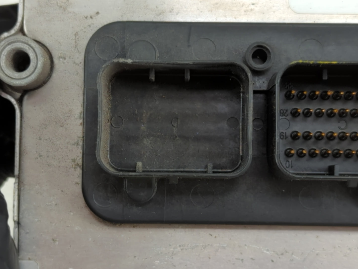 2006 Chrysler 300 PCM Engine Control Computer ECU ECM PCU OEM P/N:P05094592AF Fits OEM Used Auto Parts - Oemusedautoparts1.com
