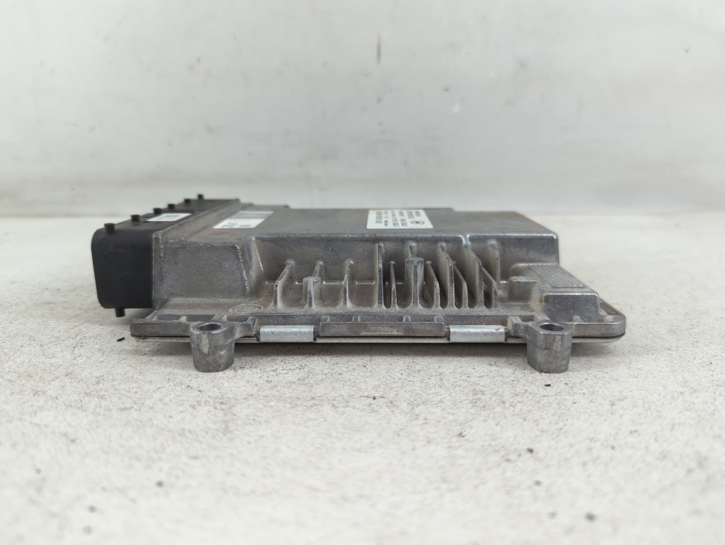 2018-2019 Hyundai Sonata PCM Engine Control Computer ECU ECM PCU OEM P/N:39112-2GGJ5 39102-2GGJ5 Fits Fits 2018 2019 OEM Used Auto Parts - Oemusedautoparts1.com