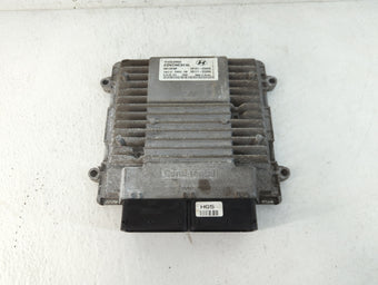 compare product 2011-2014 Hyundai Sonata PCM Engine Control Computer ECU ECM PCU OEM P/N:39111-2G668 39101-2G668 Fits Fits 2011 2012 2013 2014 OEM Used Auto Parts