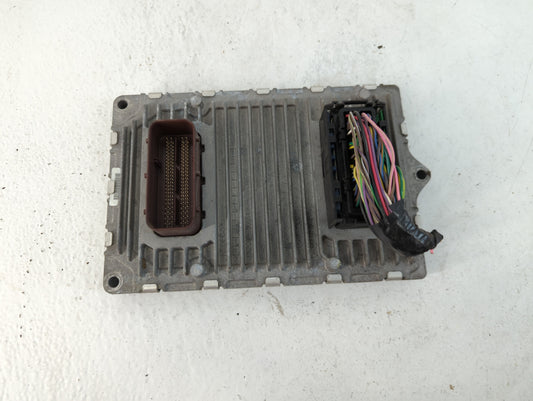 2016-2019 Dodge Journey PCM Engine Control Computer ECU ECM PCU OEM P/N:P68259135AB P68352965AB Fits Fits 2016 2017 2018 2019 OEM Used Auto Parts